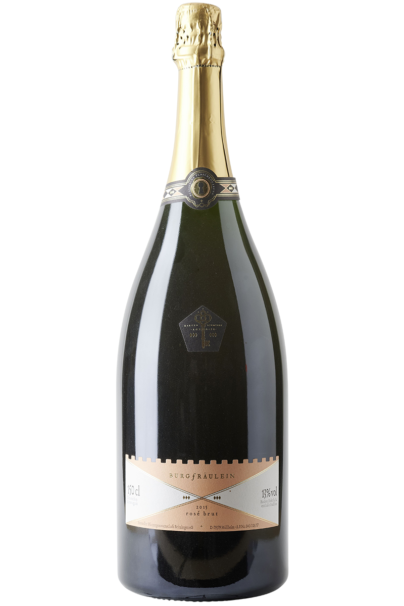 Eine Flasche deutscher Rosésekt in einer Magnum - Sektflasche mit goldener Kapsel.