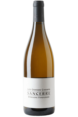 Eine Flasche französischer Bio Weißwein aus Sauvignon Trauben in einer Burgunderflasche mit einer schwarzen Kapsel.