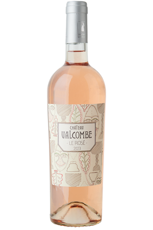 Eine Flasche französischer Bio Rosé Wein in einer Bordeaux Flasche mit silberner Kapsel.