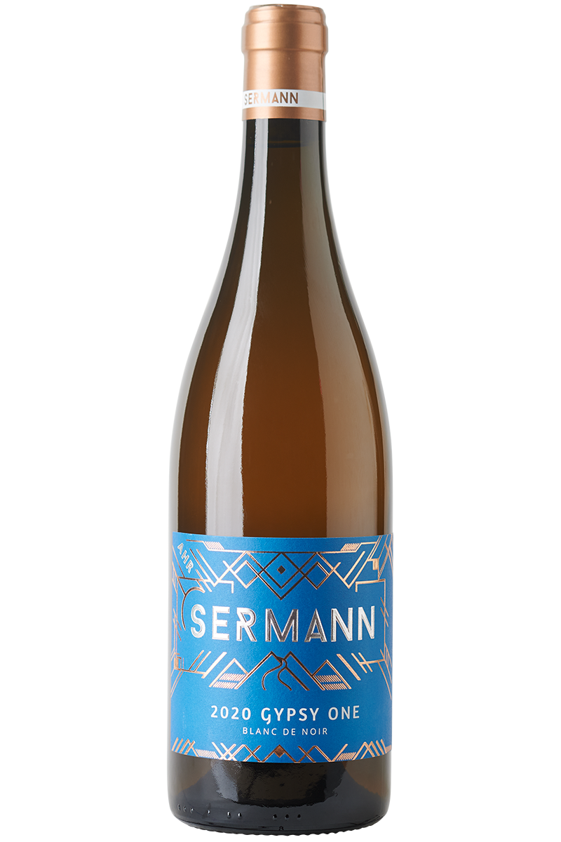 Eine Flasche deutscher Weißwein in einer Burgunderflasche mit einem kupferfarbenen Schraubverschluss.
