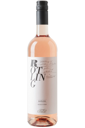 Eine Flasche deutscher Roséwein in einer Bordeauxflasche mit einem schwarzen Schraubverluss.