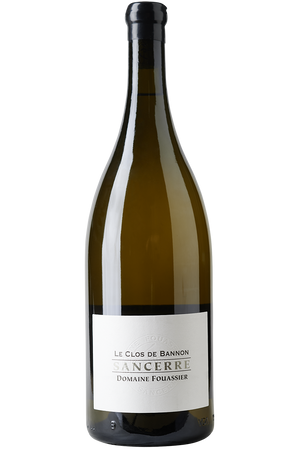 Eine Flasche französischer Bio Weißwein aus Sauvignon Trauben in einer Magnum Flasche mit einer schwarzen Kapsel.