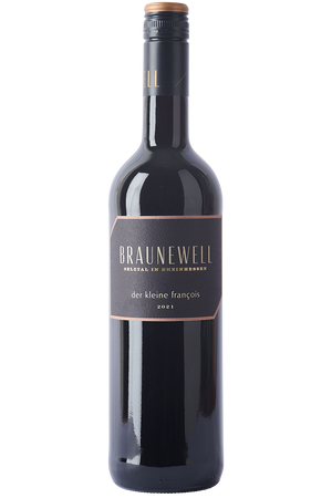 Eine Flasche deutscher Rotwein in einer Bordeaux Flasche mit einem schwarzen Schraubverschluss.