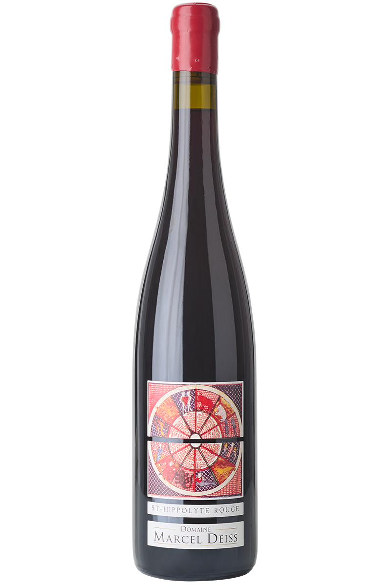 Eine Flasche elsässischer Bio Rotwein aus Spätburgunder in einer Schlegelflasche mit einer roten Wachskappe.
