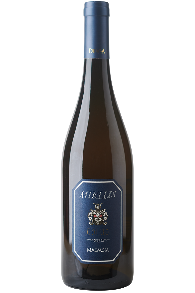 Eine Flasche italienischer Weißwein aus Malvasia Trauben in einer Burgunder Flasche mit einer blauen Kapsel.